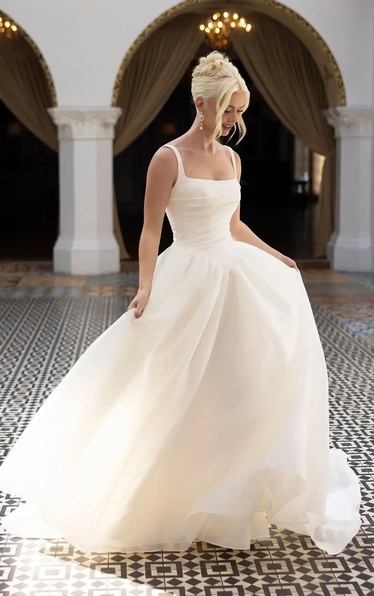 Essense of Australia Preview Fall 2027 Trunk Show
