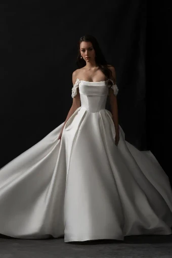 Allure Couture Style #C762 #12 default Pearl thumbnail