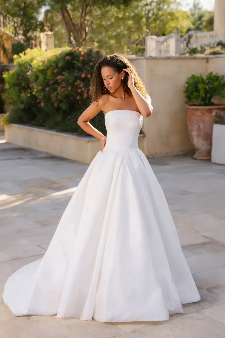 Allure Bridals Style #A1400 Default Thumbnail Image