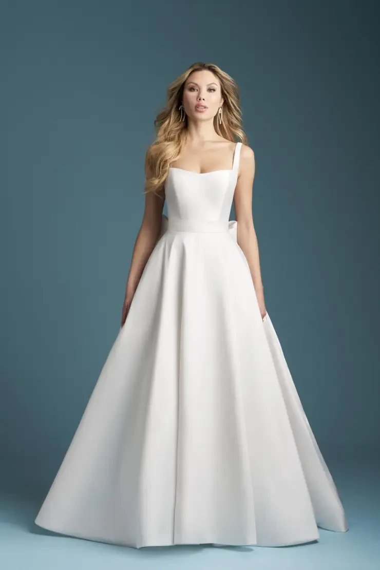 Allure Bridals Style #A1353 Default Thumbnail Image