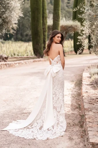 Allure Bridals Style #A1304 #10 default SAND/CHAMP/IV/NUDE thumbnail