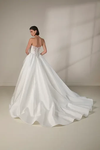 Martina Liana Luxe Style #LE1420 #7 Silk Ivory thumbnail