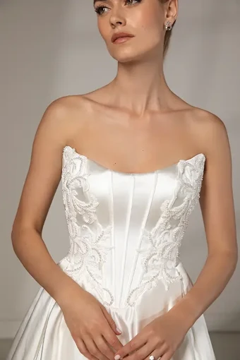 Martina Liana Luxe Style #LE1382 #7 default Silk Ivory thumbnail