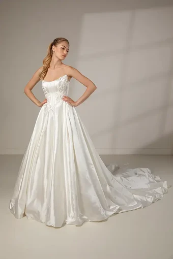 Martina Liana Luxe Style #LE1382 #0 default Silk Ivory thumbnail