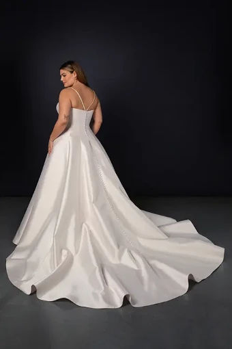 Martina Liana Style #ML1926 #10 Silk Ivory thumbnail