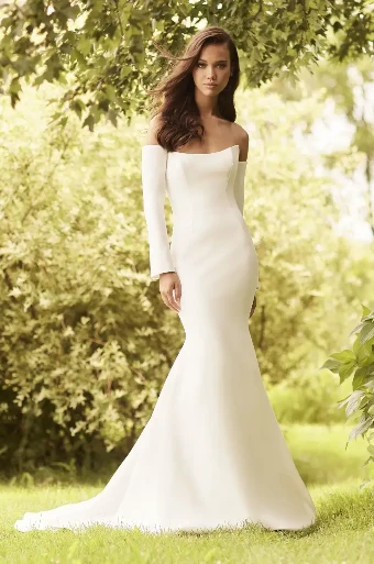 Paloma Blanca Style #P5083 #0 default Natural thumbnail