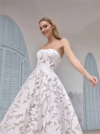 Pronovias Style #BEATRIU #5 Off White/Almond thumbnail