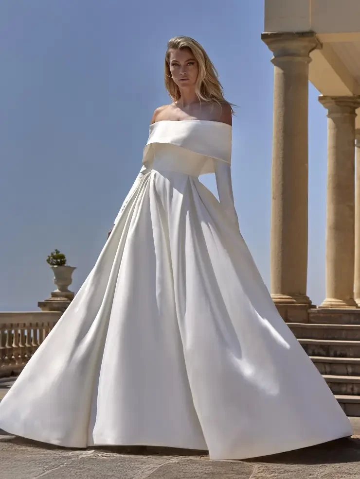 Pronovias Style #DELVINE Default Thumbnail Image