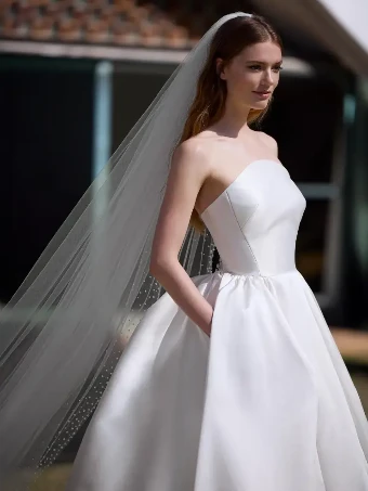 Pronovias Style #IMPERI #4 Off White thumbnail
