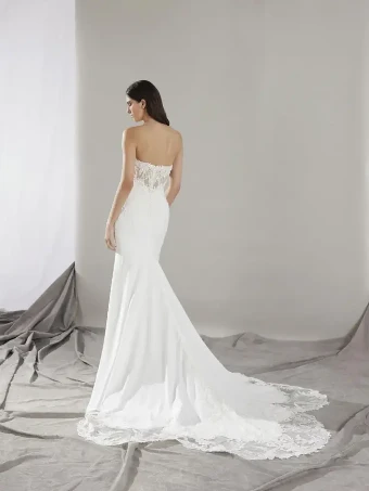 Pronovias Style #Bale #9 Off White thumbnail