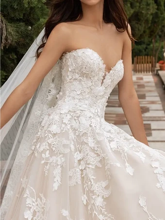 Pronovias Style #Elcira #4 Off White/Crystal/Beige thumbnail