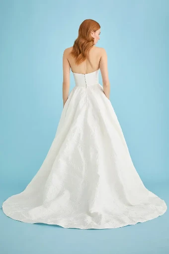 Lea-Ann Belter Style #Charlotte #5 default Off White thumbnail