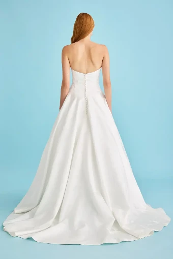 Lea-Ann Belter Style #Louise #4 Off White thumbnail
