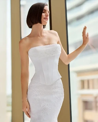 Paloma Blanca Style #P5201 #4 Natural thumbnail