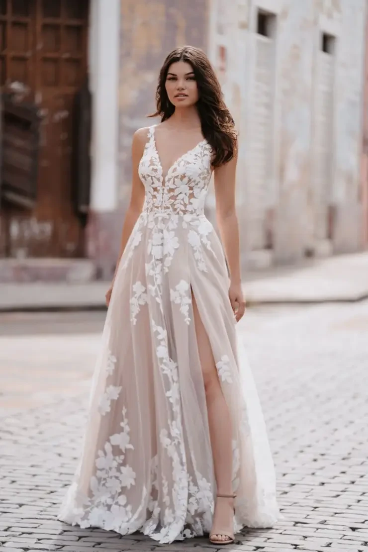 Allure Bridals Style #9956 Default Thumbnail Image