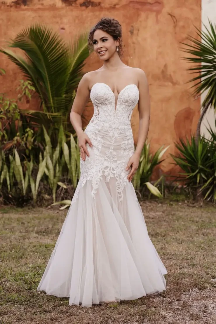 Allure Bridals Style #9953L Default Thumbnail Image