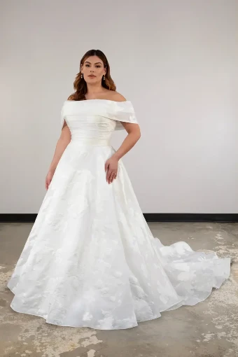 Essense of Australia Style #D3971 #3 Ivory thumbnail