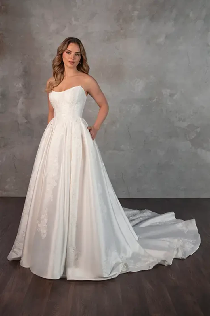 Essense of Australia Style #D4265-WITH APPLIQUES Default Thumbnail Image