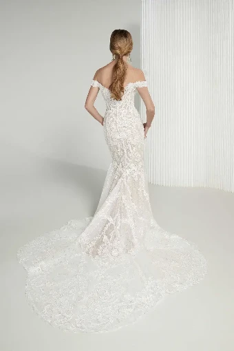 Justin Alexander Signature Style #INDIRA #1 Ivory/Ivory/Nude thumbnail