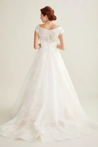 Lea-Ann Belter Style #ASTRID #1 Off White/Off White thumbnail