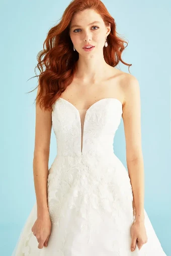 Lea-Ann Belter Style #Orion (beaded) #2 Off White thumbnail