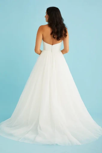 Lea-Ann Belter Style #MARIELA #1 Off White thumbnail