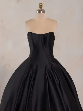 Maggie Sottero Style #FORTUNE #7 default Ivory thumbnail