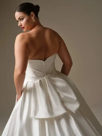 Maggie Sottero Style #KINCAID #9 All Ivory thumbnail