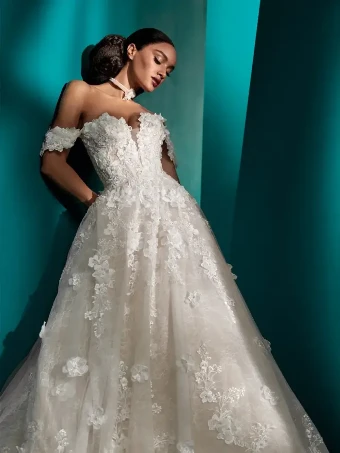 Pronovias Style #ROLAND #2 default Off White/Pink thumbnail