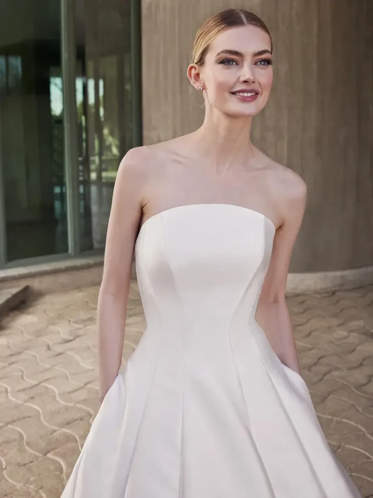 Pronovias Style #CARLOTTA Default Thumbnail Image