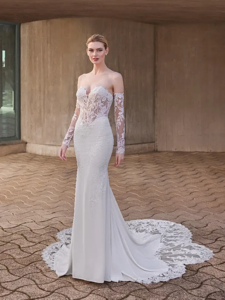 Pronovias Style #ANOK Default Thumbnail Image