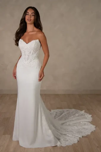 Essense of Australia Style #D4621 #1 Ivory thumbnail
