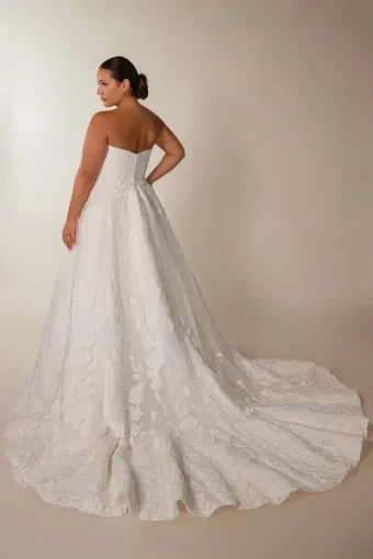 Martina Liana Style #ML2081 #2 Ivory thumbnail