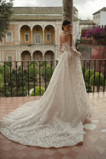 Berta Style #26-09 #4 Ivory thumbnail